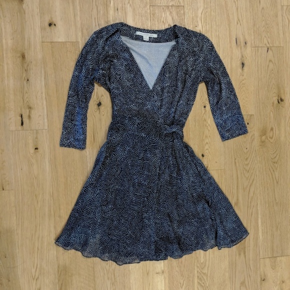 Diane Von Furstenberg Dresses & Skirts - Diane Von Furstenberg Blue White Wrap Dress 4